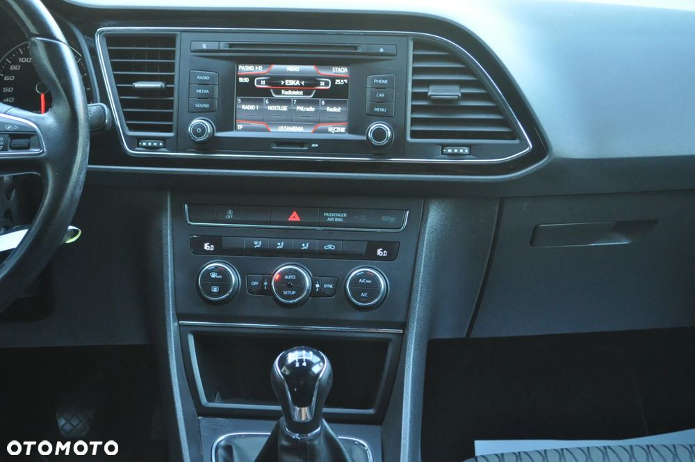 Seat Leon 1.6 TDI DPF Style - 25
