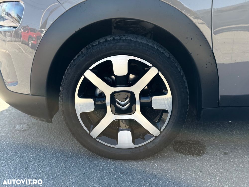 Citroën C4 Cactus 1.2 PureTech S&S BVM6 Feel - 40