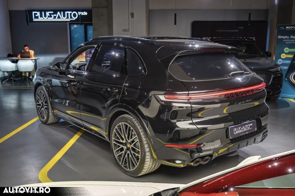 Porsche Cayenne Turbo E-Hybrid - 30