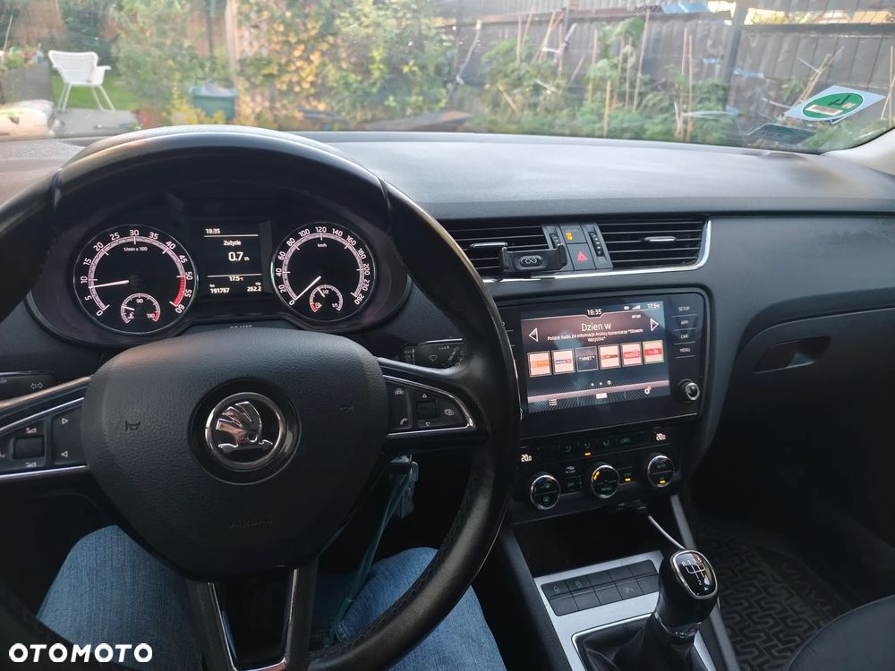Skoda Octavia 1.6 TDI Ambition - 11