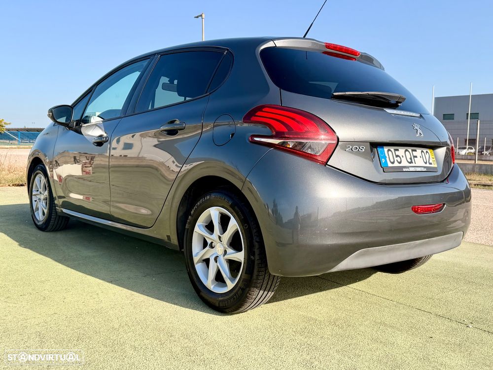 Peugeot 208 1.2 PureTech Style - 34