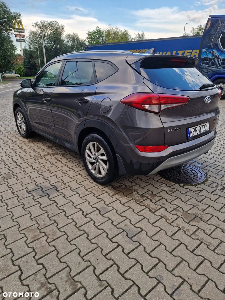 Hyundai Tucson 2.0 CRDI BlueDrive Comfort 2WD - 5