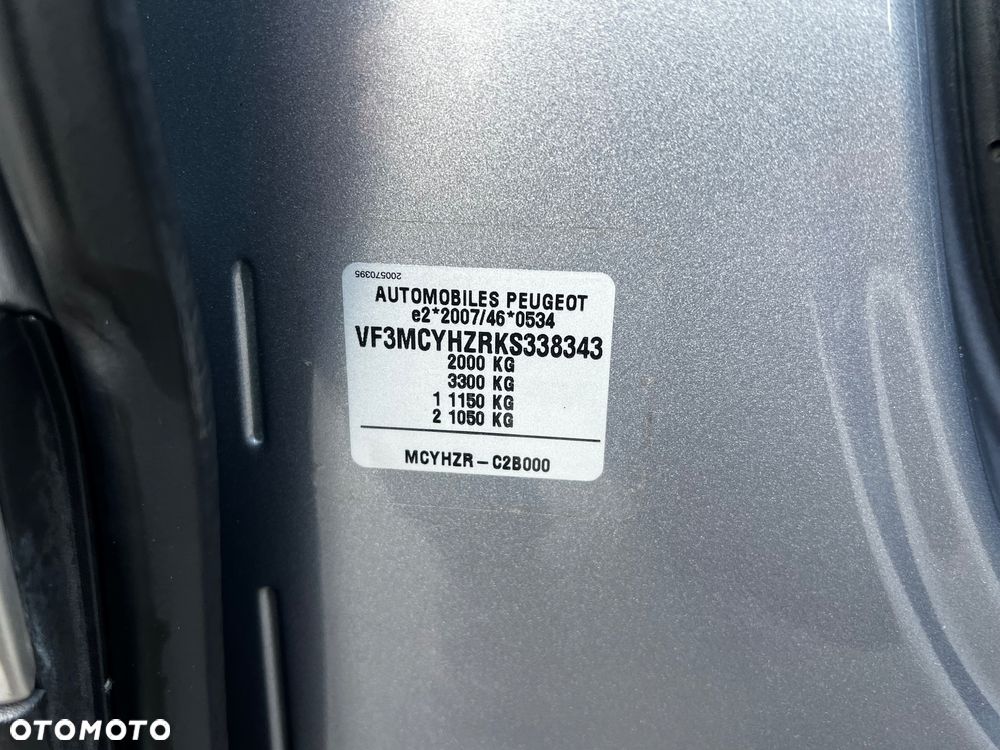 Peugeot 3008 BlueHDi 130 Stop & Start EAT8 Allure Business-Paket - 32