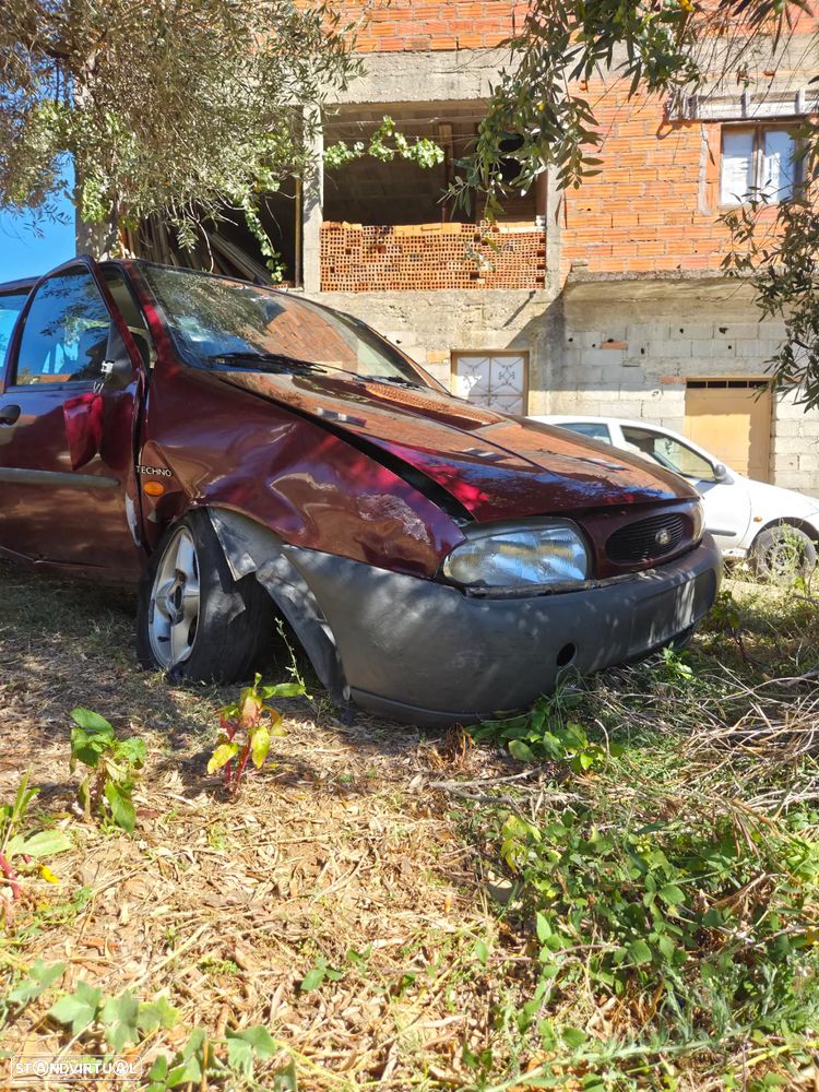 Ford Fiesta 1.25 Techno - 2