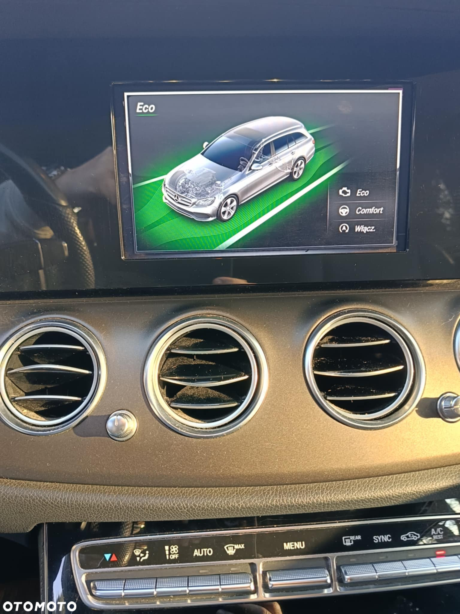 Mercedes-Benz Klasa E - 13