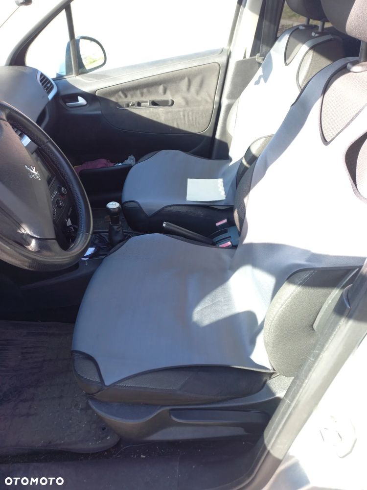 Peugeot 207 1.4 HDi Active - 7