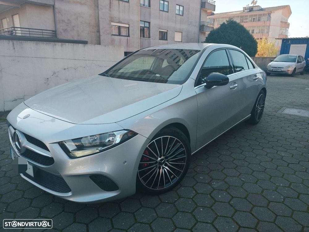 Mercedes-Benz A 180 Limousine d 7G-DCT AMG Line - 2