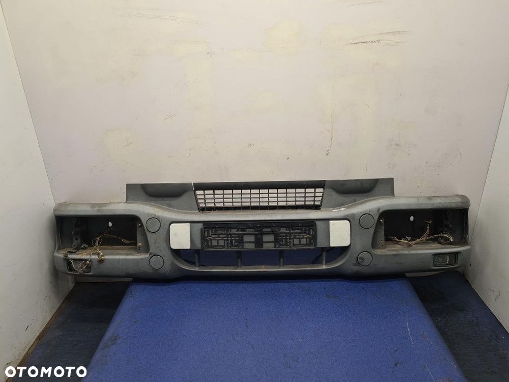 IVECO ML100E18 ZDERZAK PRZÓD - 1