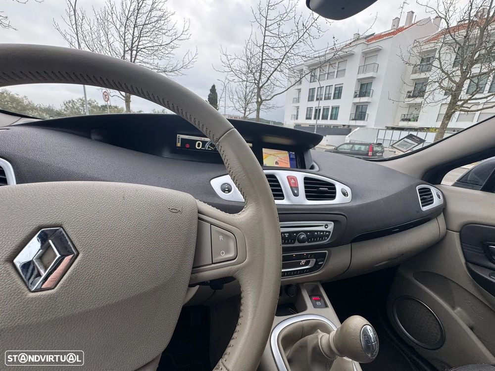Renault Scénic 1.5 dCi Luxe - 5