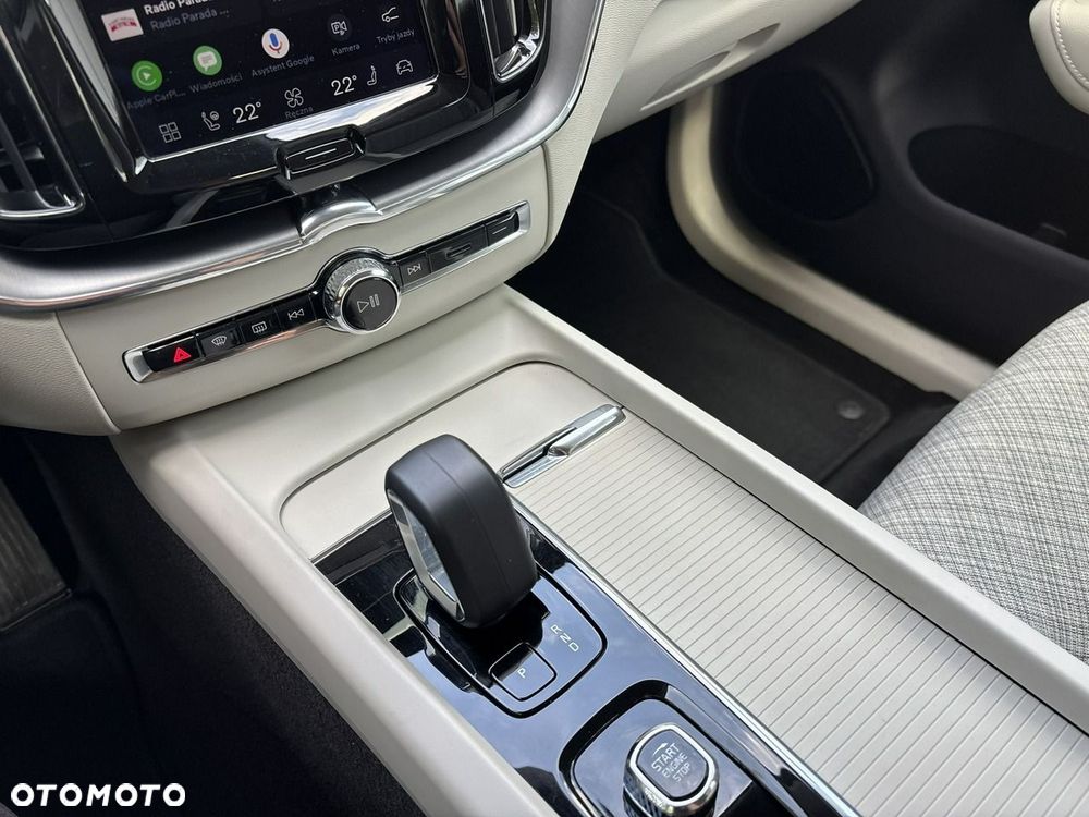 Volvo XC 60 B4 B Core - 25