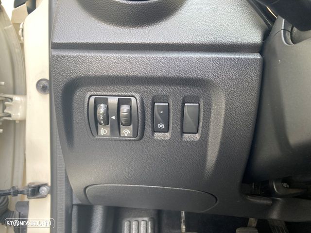 Renault Captur 0.9 TCE Exclusive - 17