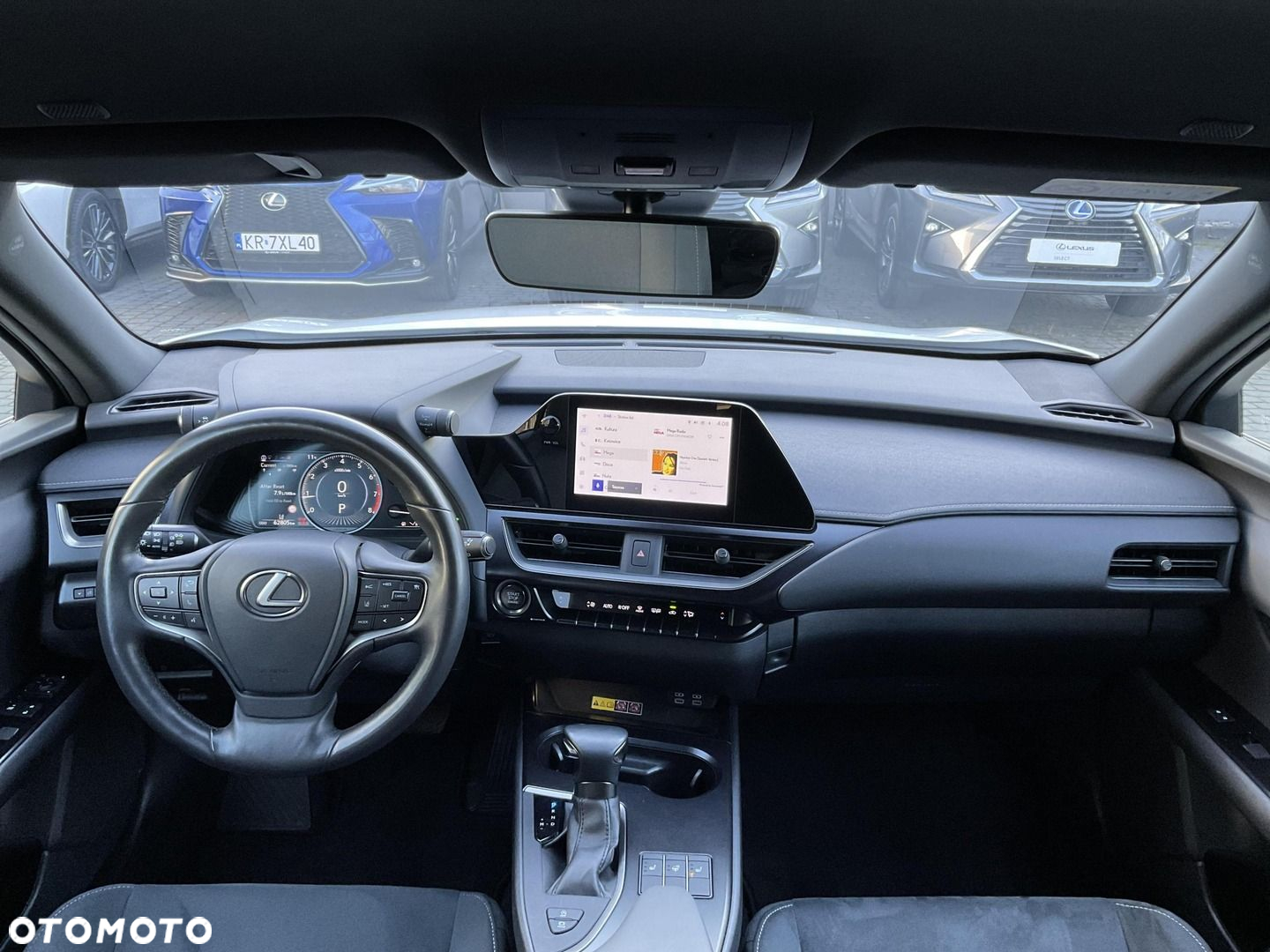 Lexus UX - 9