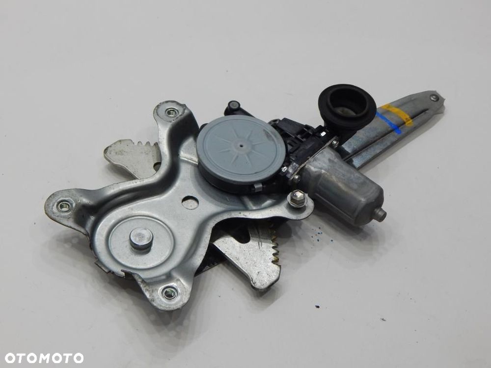 MECHANIZM PODNOŚNIK SZYBY LEWY TYŁ LEXUS IS 220 - 2