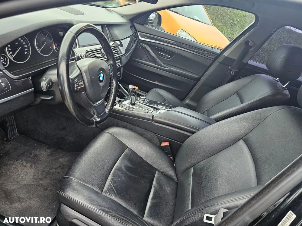 BMW Seria 5 520d Aut. - 12