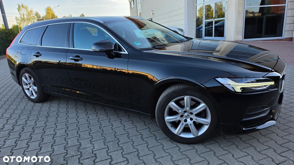 Volvo V90 D4 Geartronic Momentum - 32
