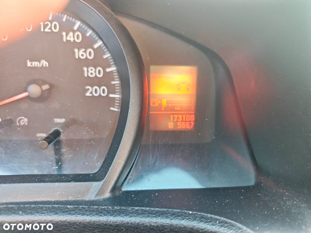 Nissan NV200 - 12