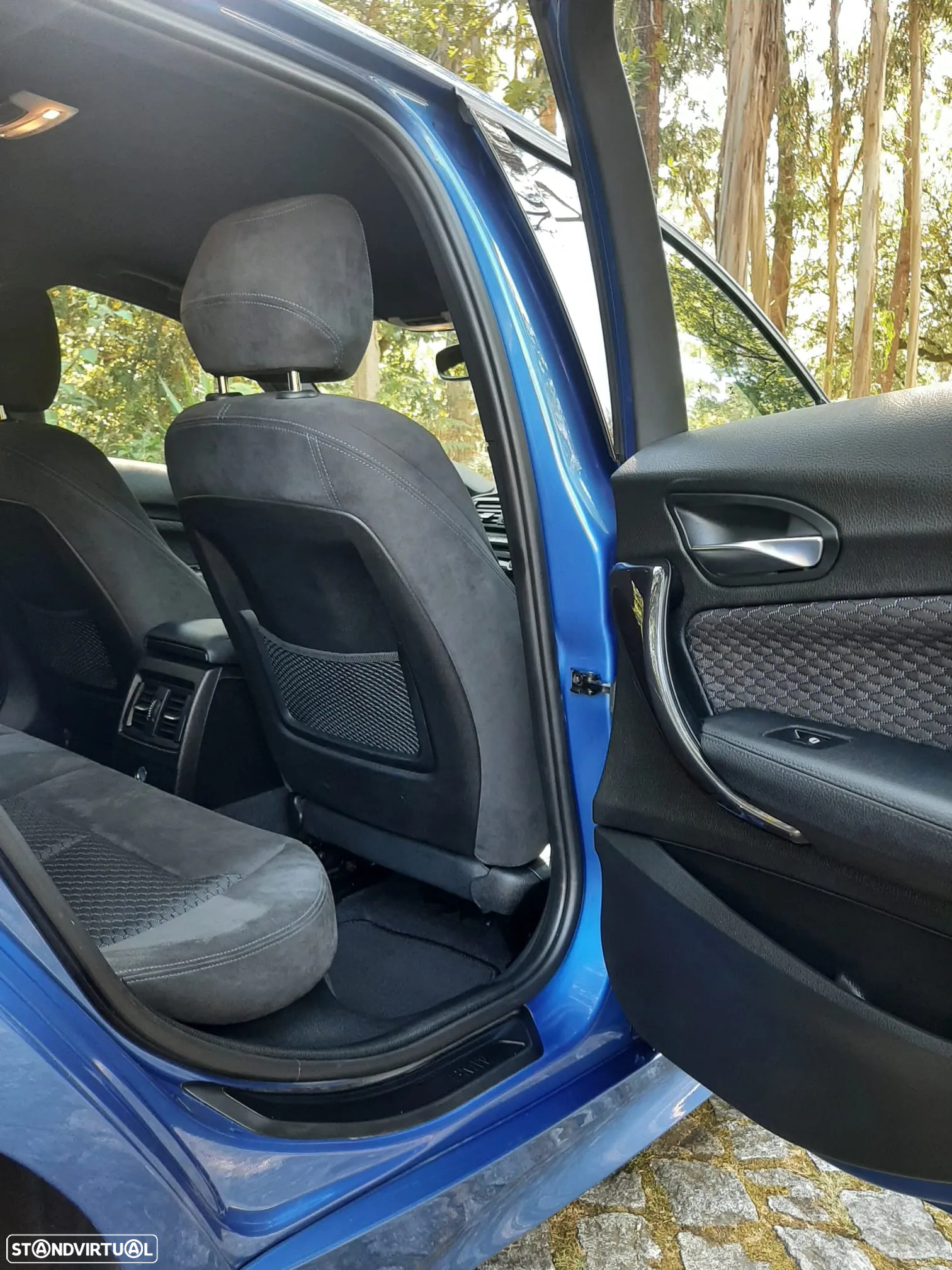 BMW 118 d Pack M - 11