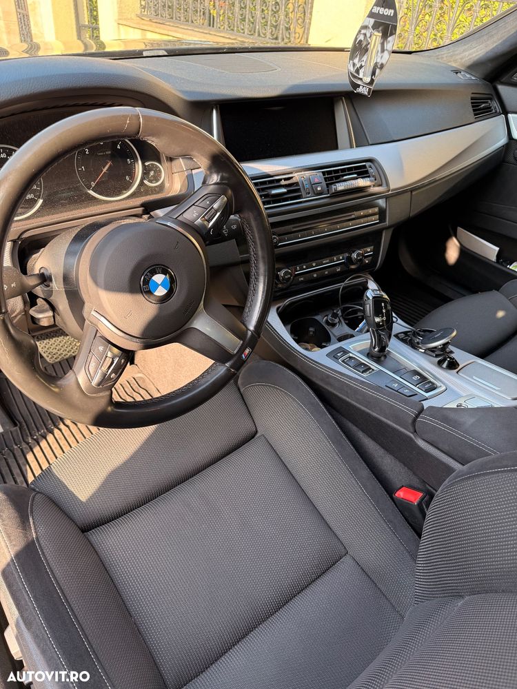 BMW Seria 5 535d xDrive AT - 13