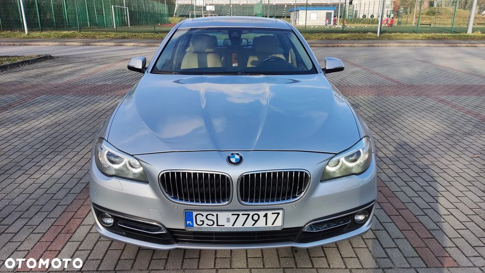 BMW Seria 5 535i xDrive Luxury Line - 8