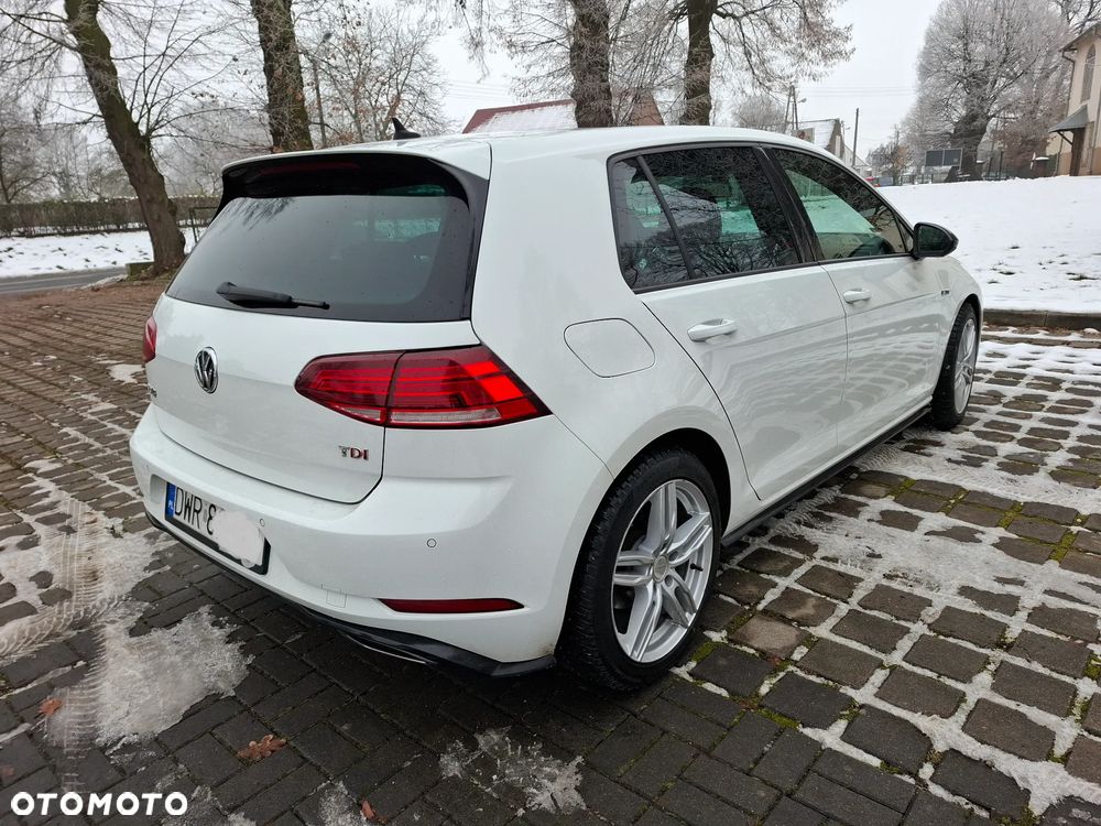 Volkswagen Golf - 5