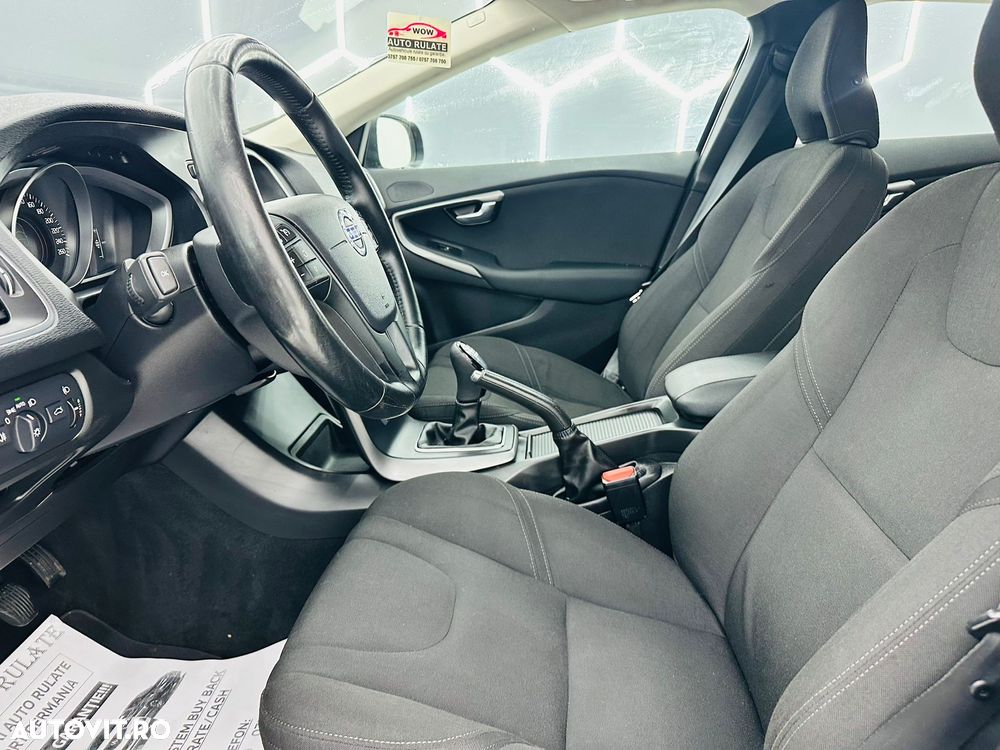 Volvo V40 D2 You - 13