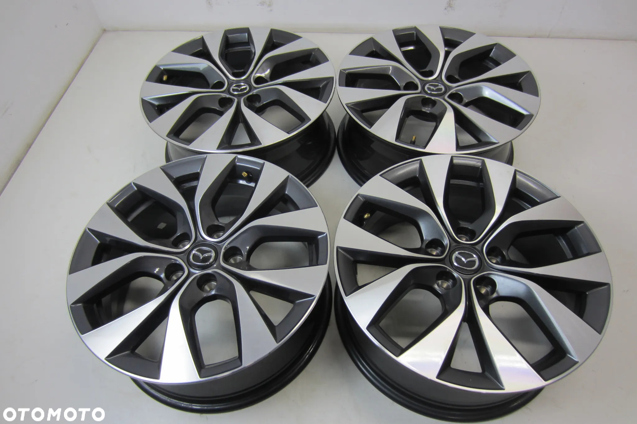 FELGI ALUMINIOWE 17 MAZDA 3 5 6 MX5 CX3 CX5 CX30 CX60 MPV - 3