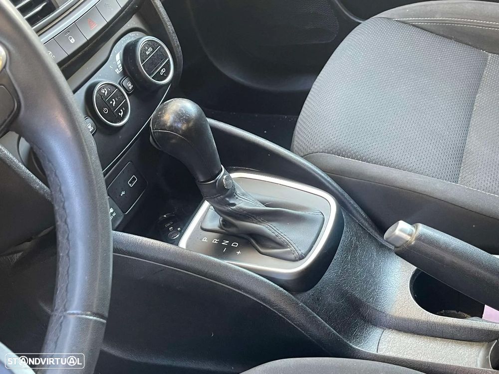 Fiat Tipo Station Wagon 1.6 M-Jet Lounge J17 DCT - 12