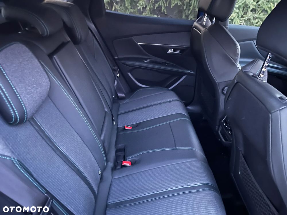 Peugeot 3008 225 e-EAT8 Allure - 17