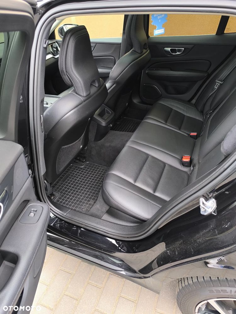 Volvo V60 T5 GPF Momentum - 15