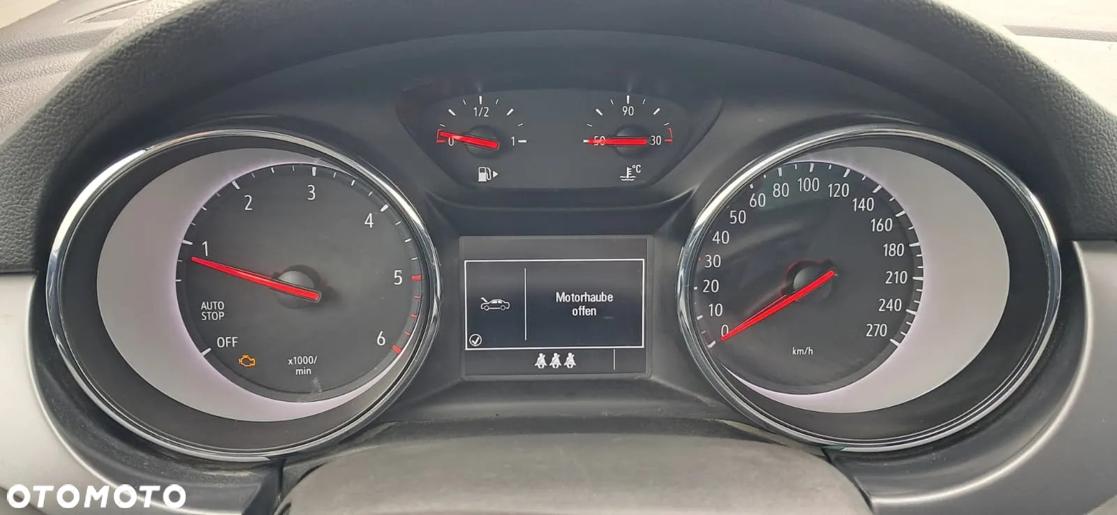 Opel Astra 1.6 D Sports Tourer ON - 13