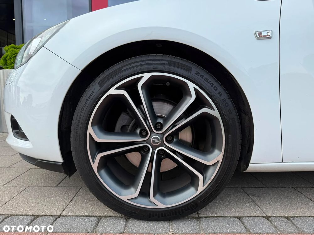 Opel Astra 1.6 Turbo Sport - 11