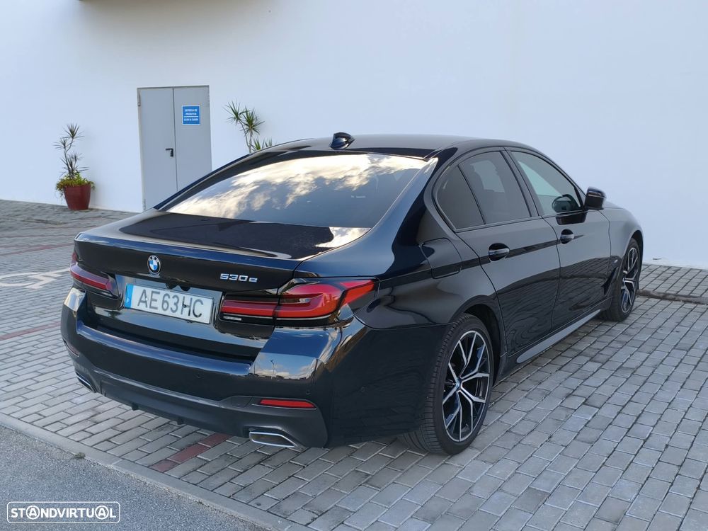 BMW 530 e Pack M - 31