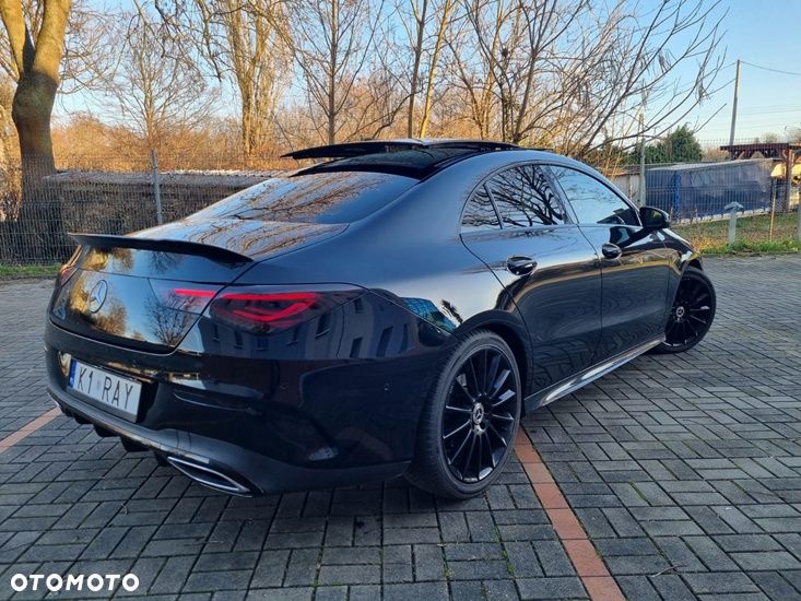 Mercedes-Benz CLA 220 4-Matic AMG Line 7G-DCT - 9