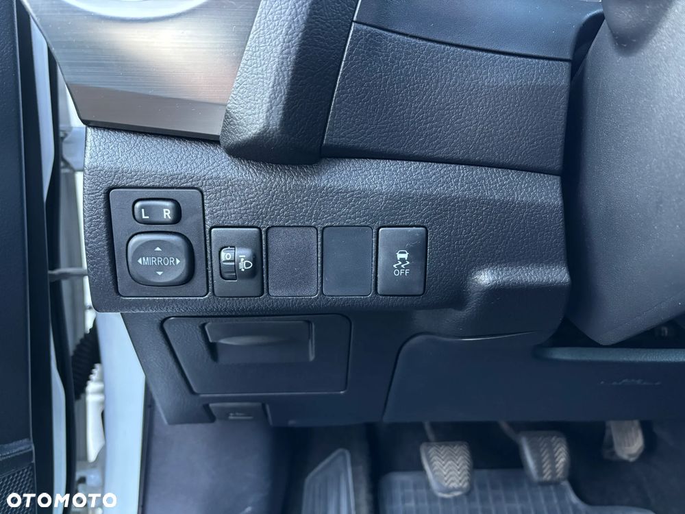 Toyota Auris 1.6 Active - 13