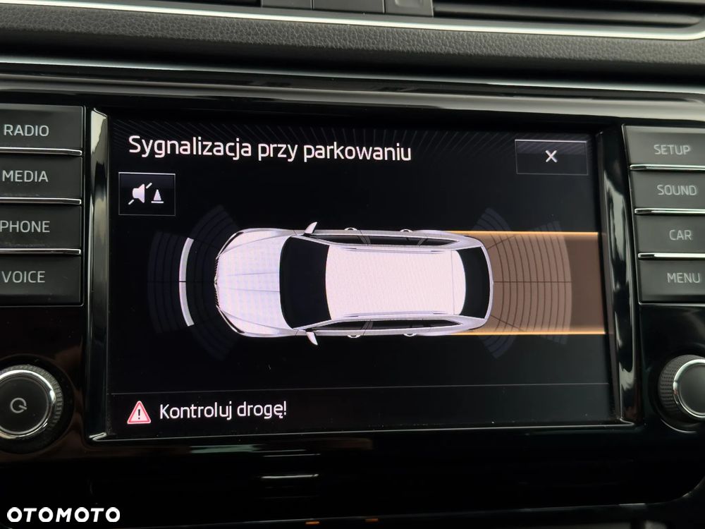 Skoda Superb 1.8 TSI Active DSG - 34