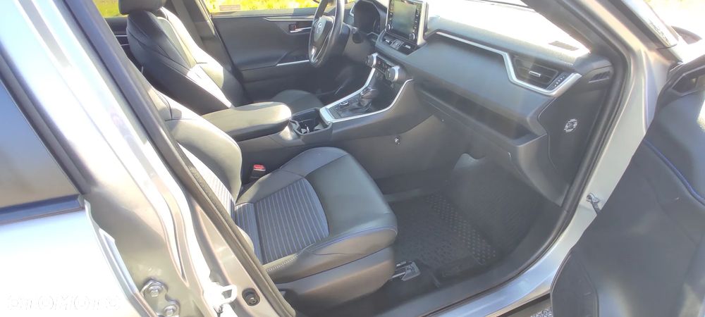 Toyota RAV4 2.5 Hybrid Selection 4x4 - 18