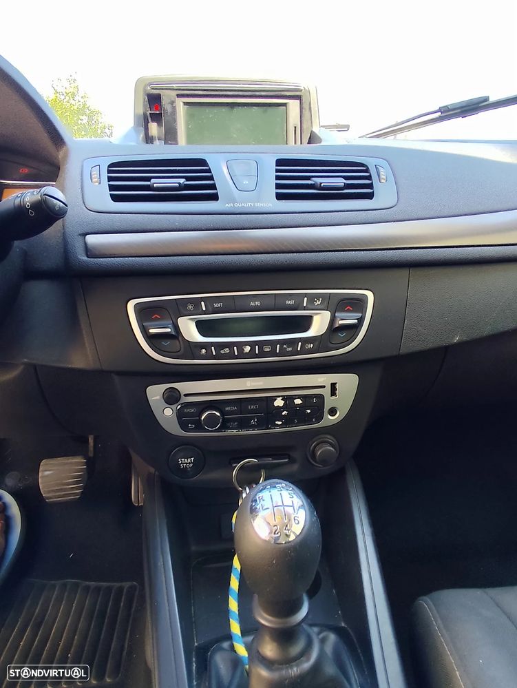 Renault Mégane Sport Tourer ENERGY dCi 110 Start & Stopp Dynamique - 11