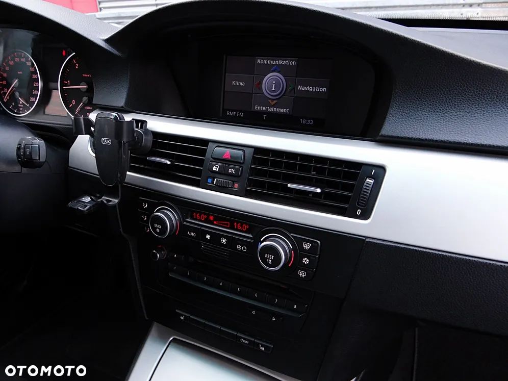 BMW Seria 3 318d DPF Edition Lifestyle - 33