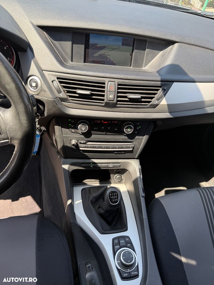 BMW X1 sDrive20d - 15