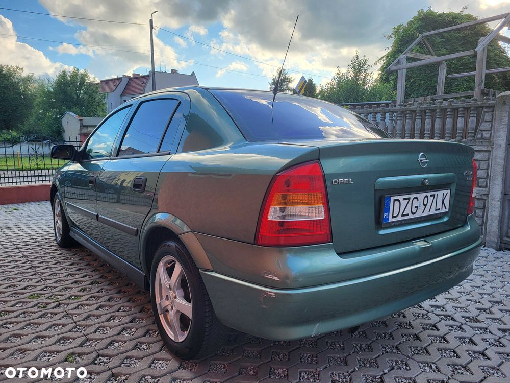 Opel Astra - 3