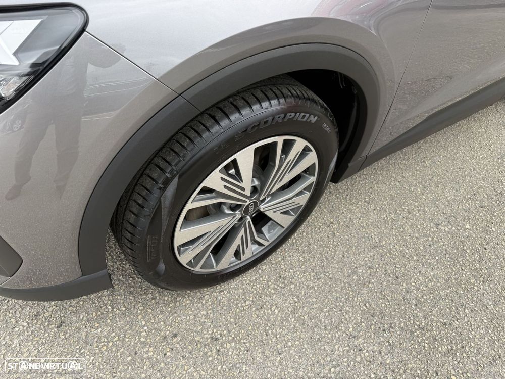 Audi Q4 Sportback e-tron 40 63 kWh SE Business - 3