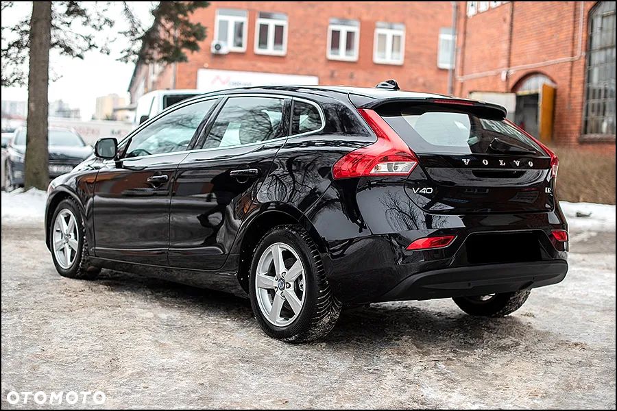 Volvo V40 D2 Summum - 7