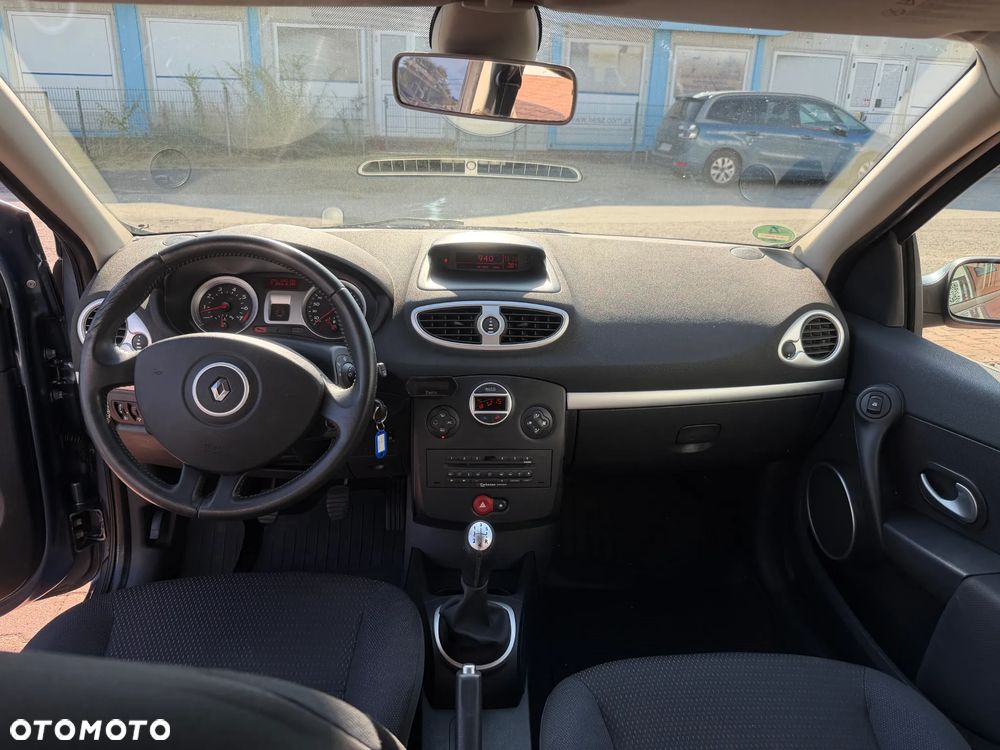 Renault Clio 1.2 TCE Authentique - 19