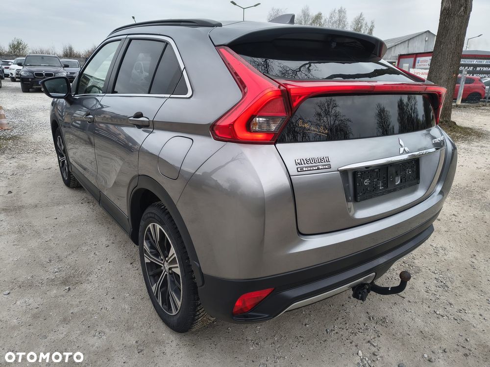 Mitsubishi Eclipse Cross - 5