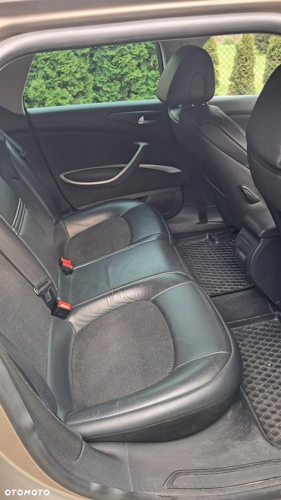 Citroën C5 HDi 140 FAP CrossTourer - 10