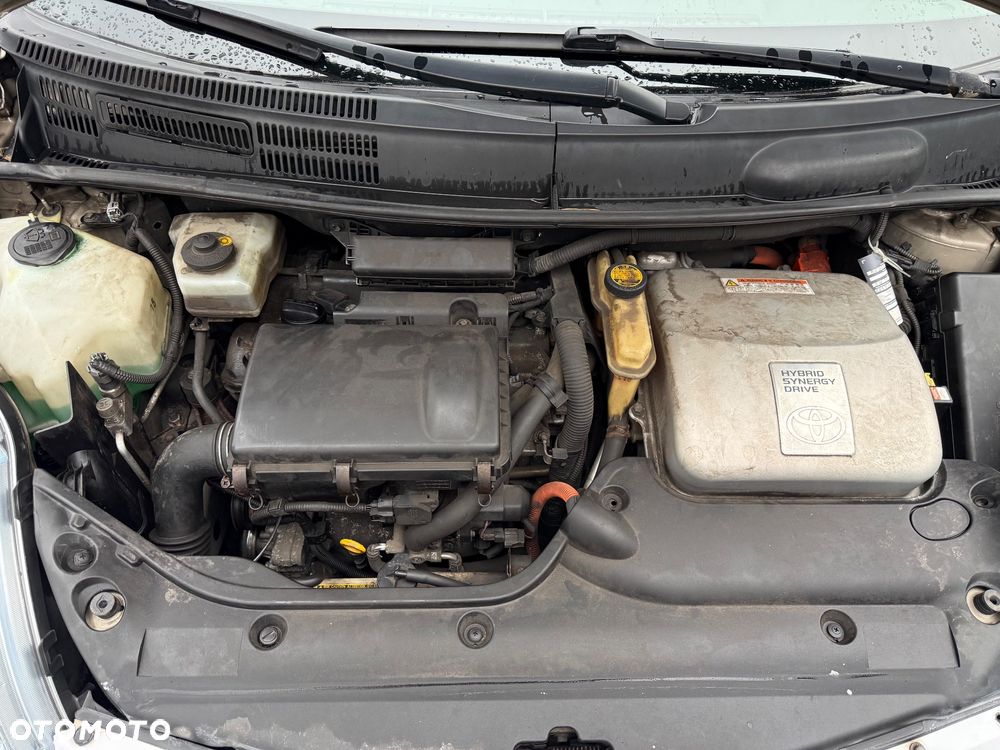 Toyota Prius - 9