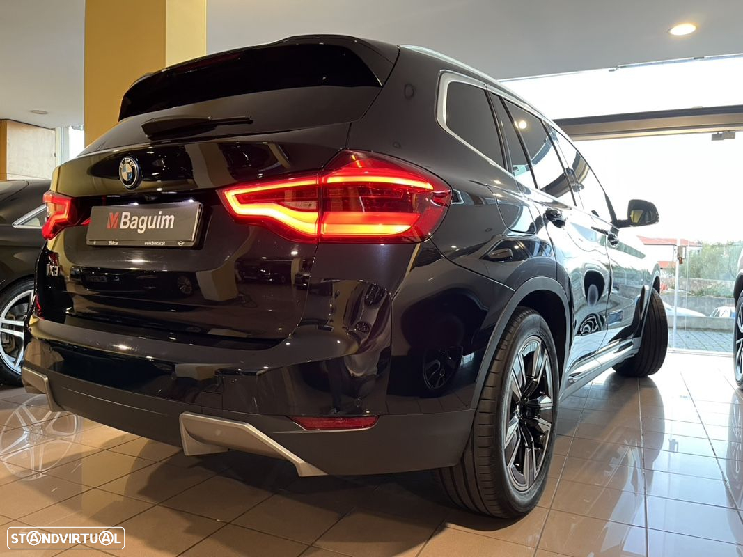 BMW iX3 Inspiring - 3