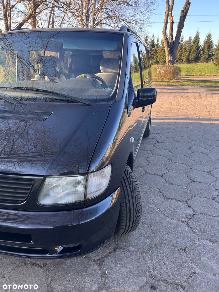 Mercedes-Benz Klasa V - 2