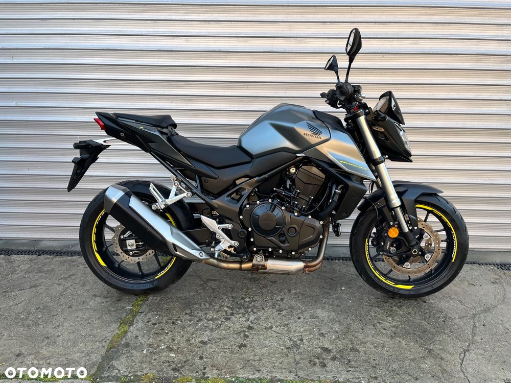 Honda Hornet - 32