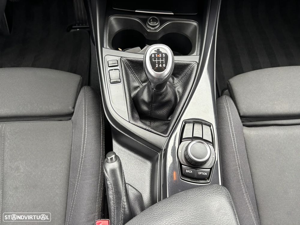 BMW 118 d Line Sport - 21